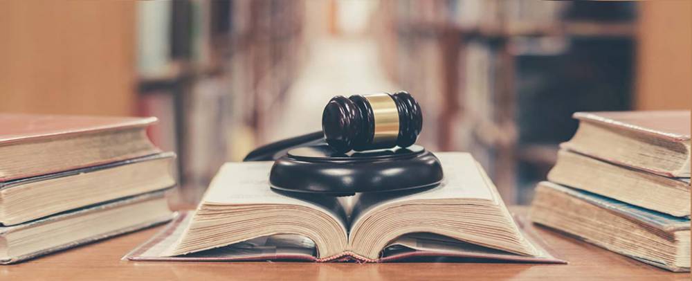 گزیده ای از بهترین منابع آزمون وکالت